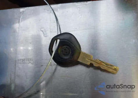 1999 BMW 328Ic z USA, uszkodzony, nr VIN WBABK833XXEY92985